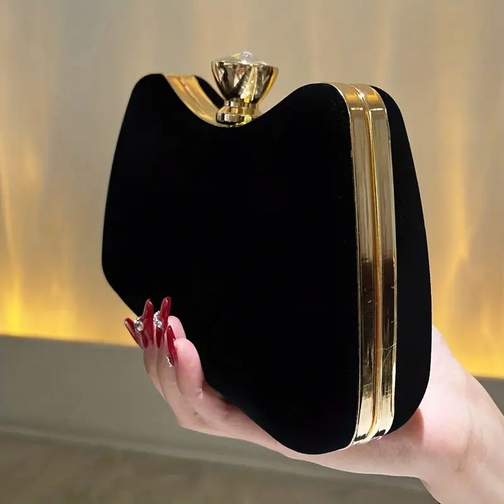 Graziella Clutch